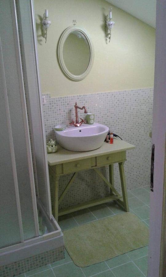 La Casa Di Milady Bed and Breakfast Genzano di Roma Exteriör bild