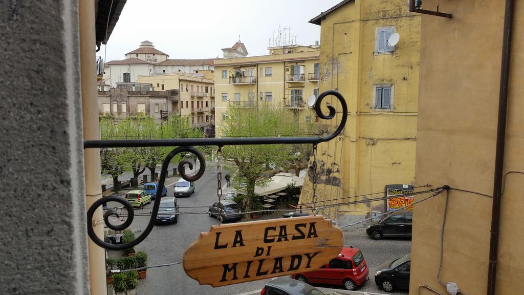 La Casa Di Milady Bed and Breakfast Genzano di Roma Exteriör bild